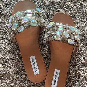 Steve Madden nude/ gem slides. In excellent condition. Worn twice. Size 8.5